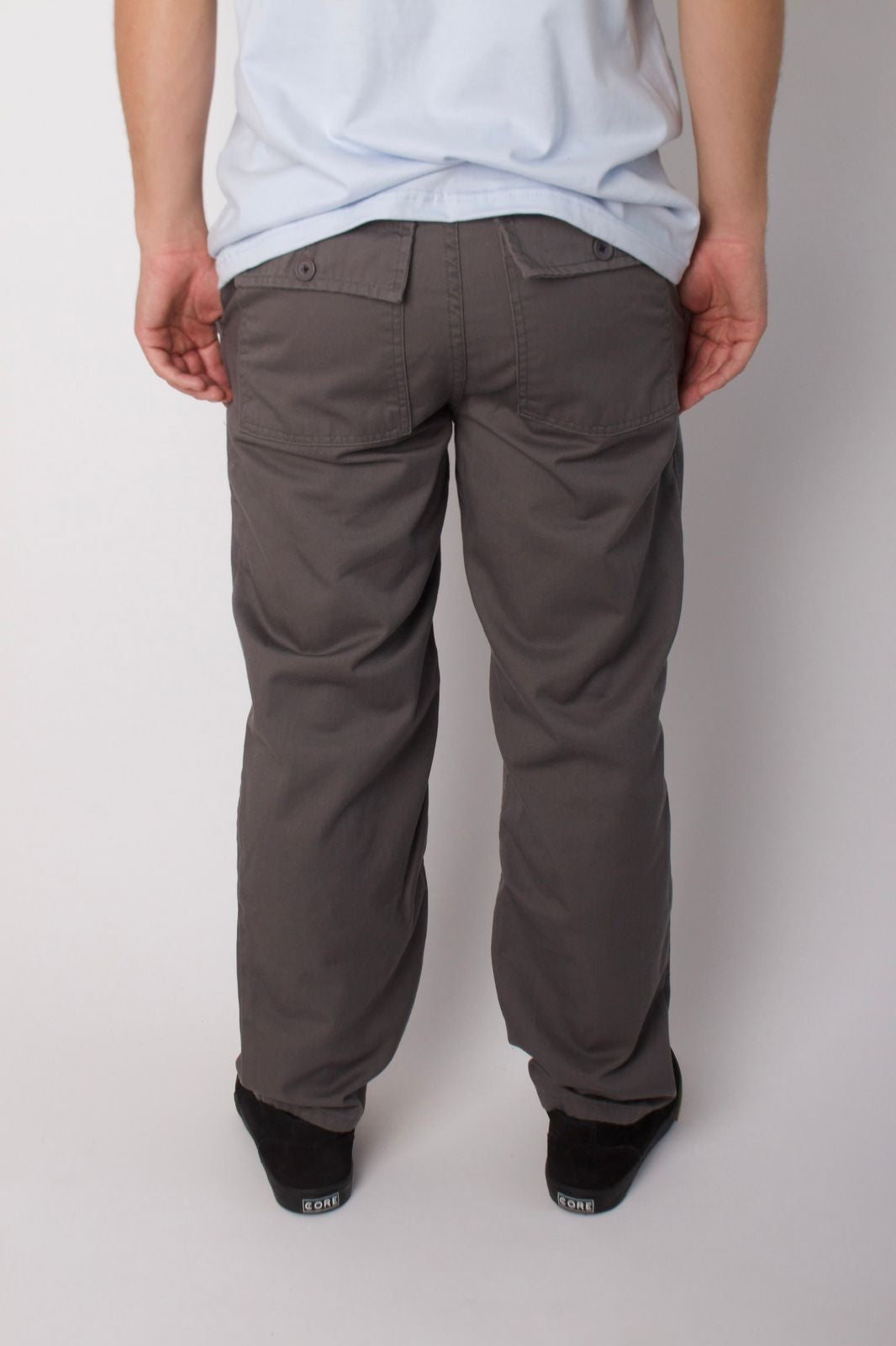 Pantalon Ancho Gris Oxford
