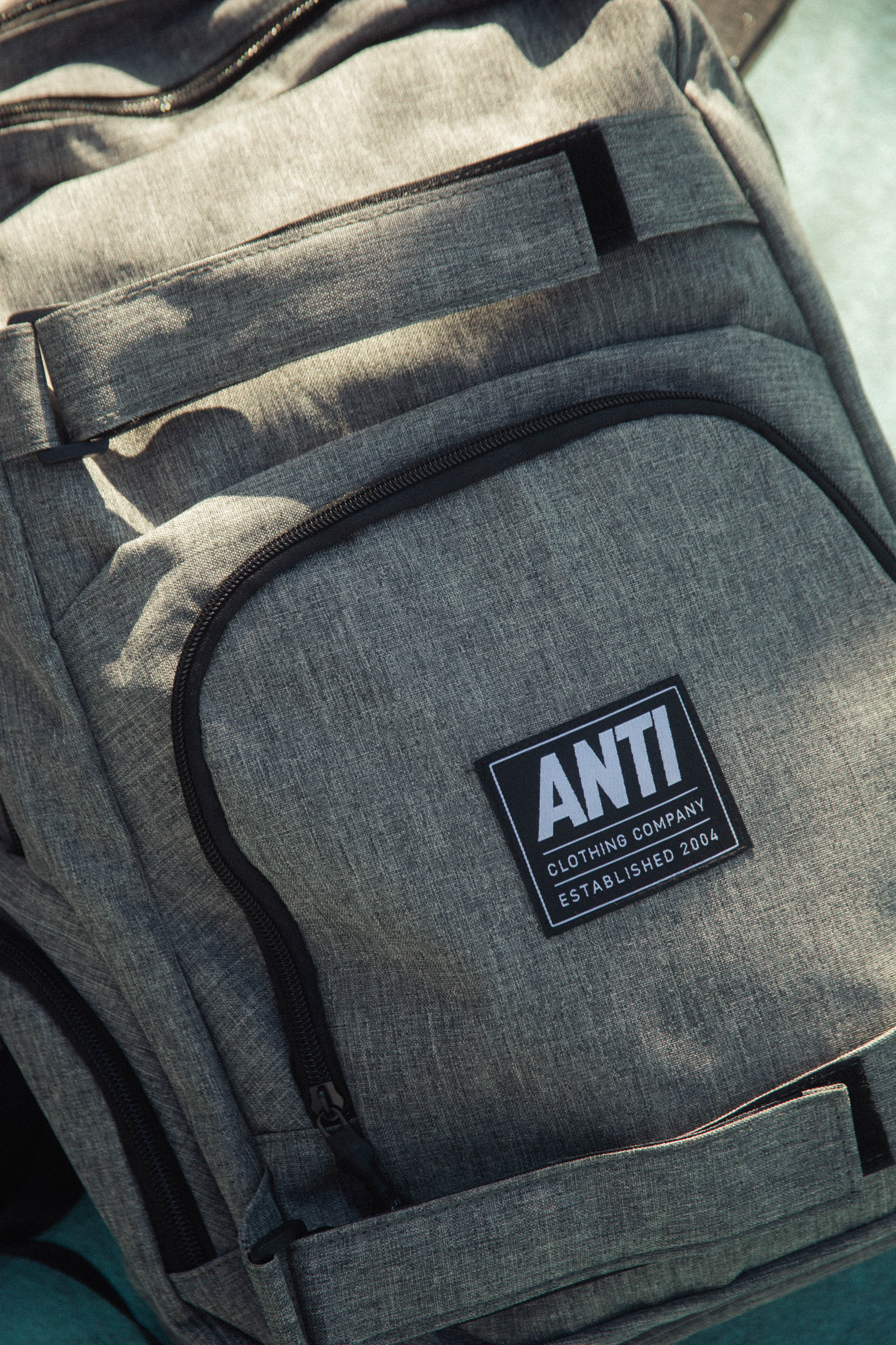 Mochila Essential Gris Jaspe