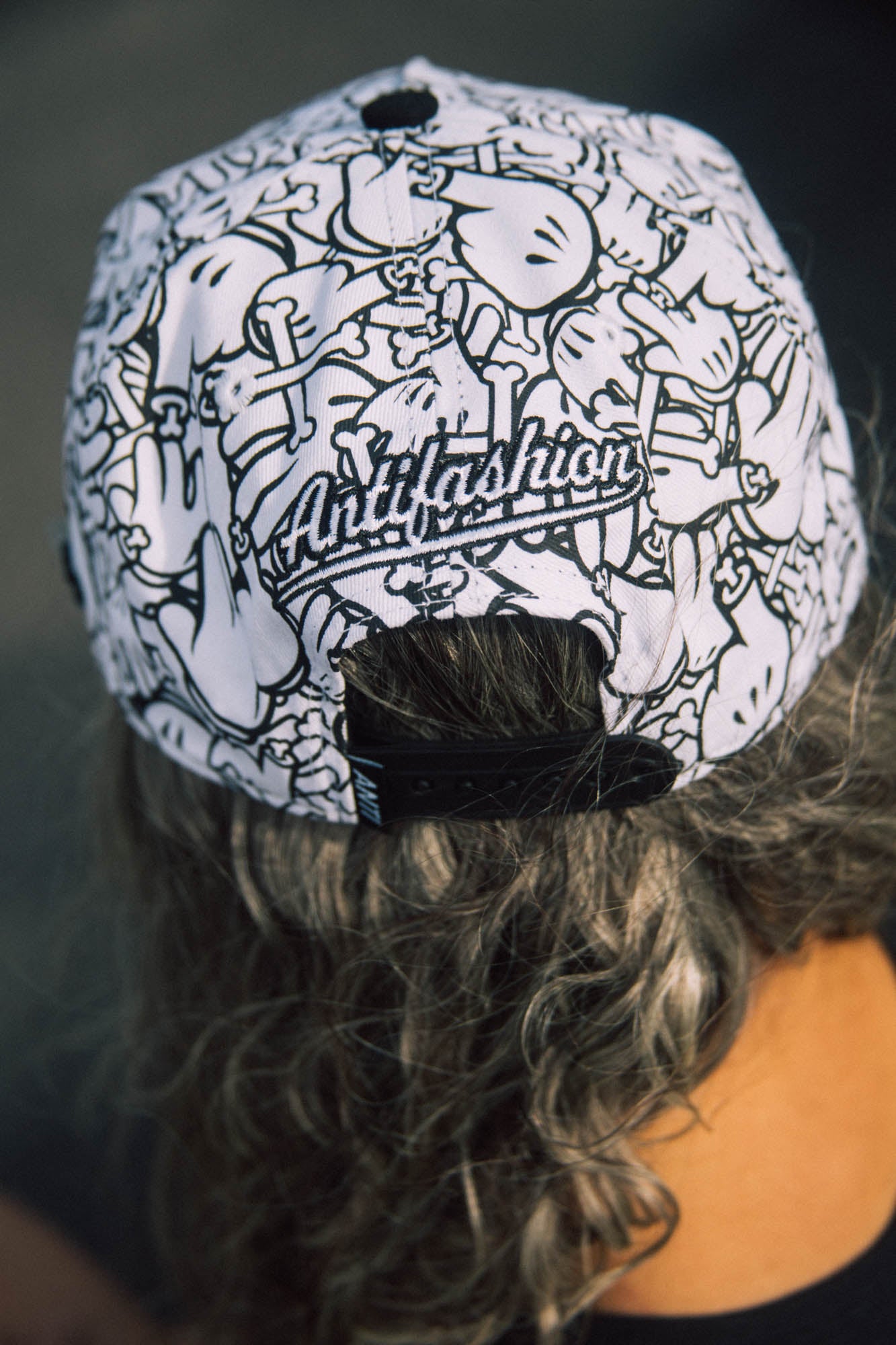 Acid Panther Cap