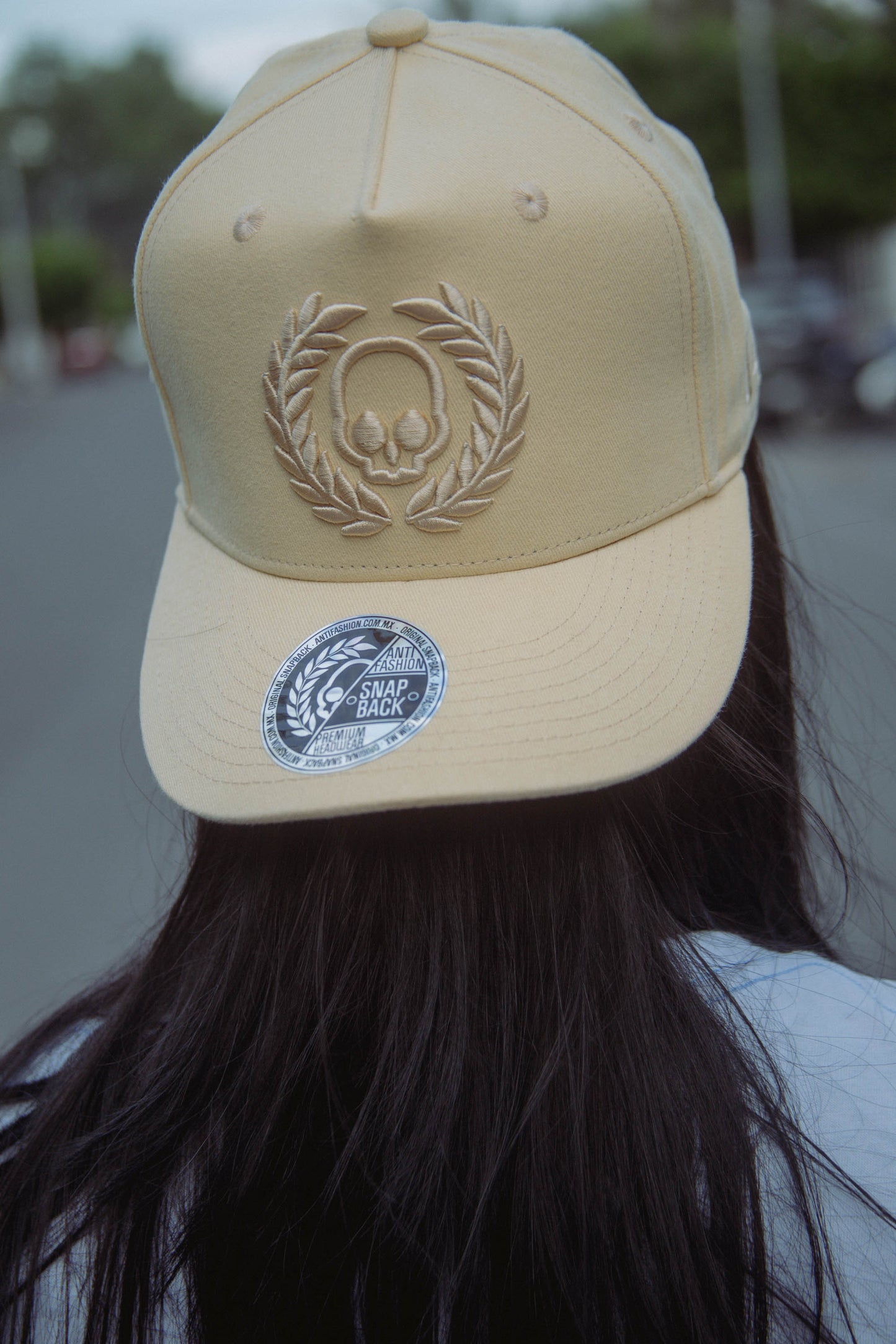 Gorra Curva Beige