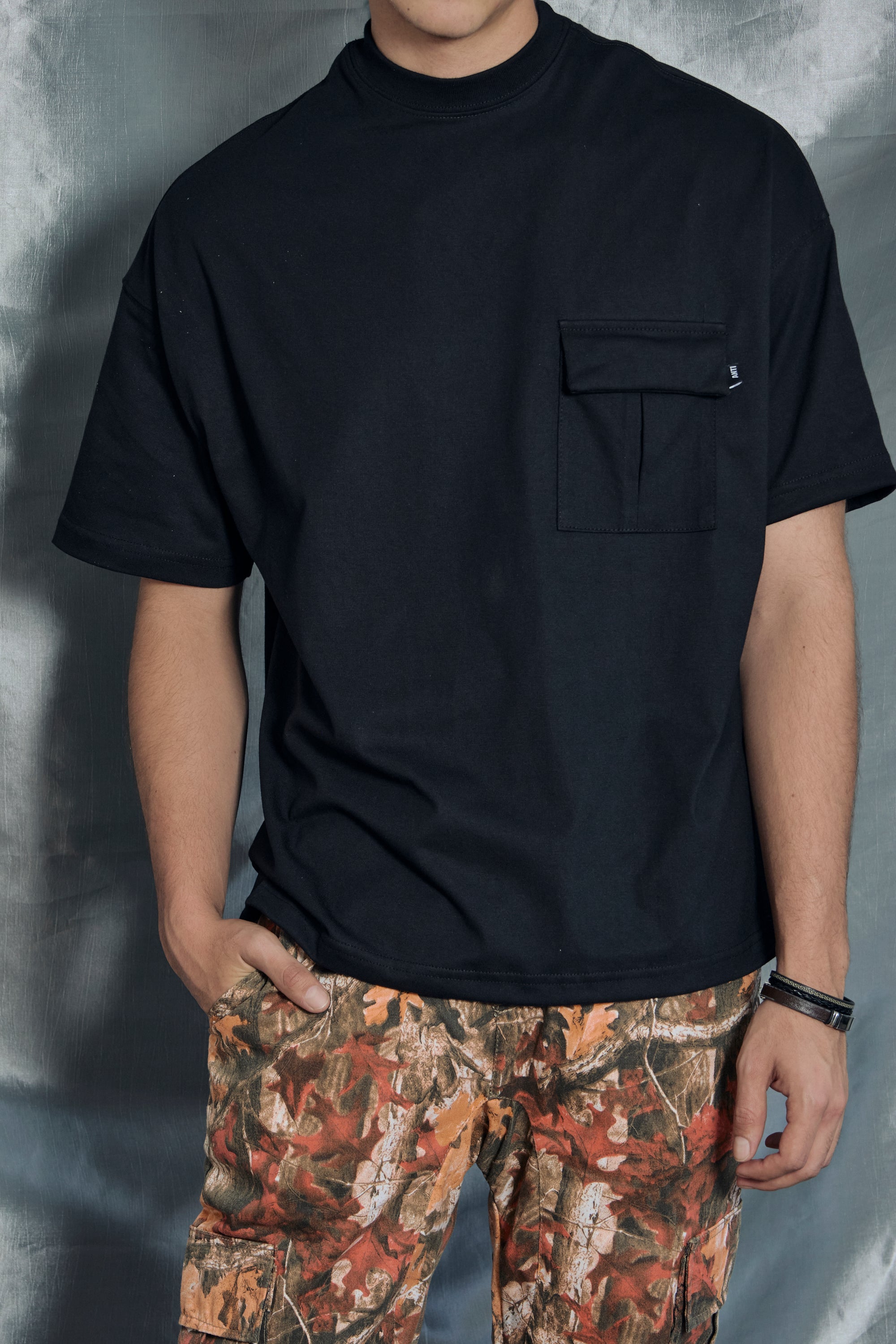 Playera Oversize Hard Black
