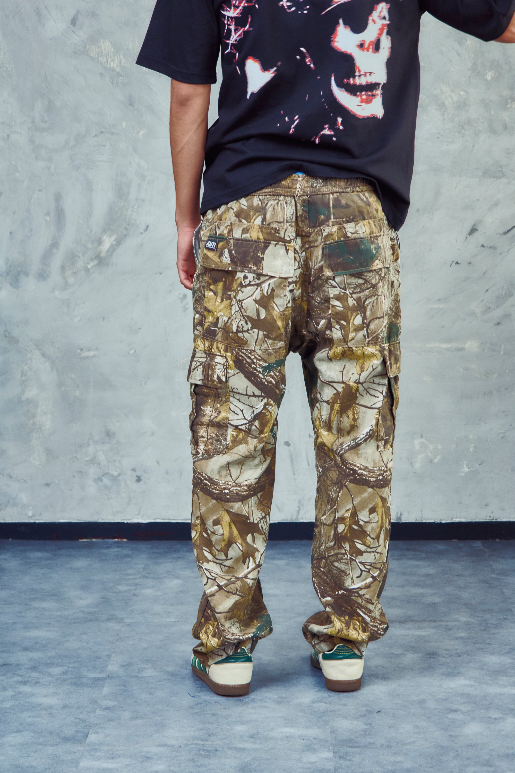 JOGGER HALL CAMO VERDE
