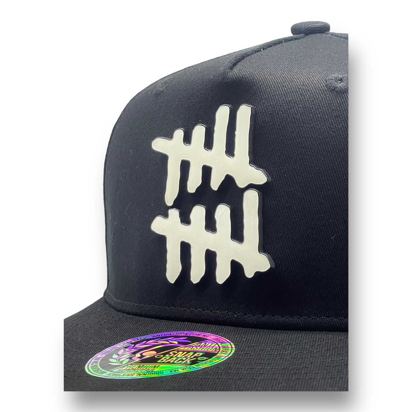 Acid Panther Cap