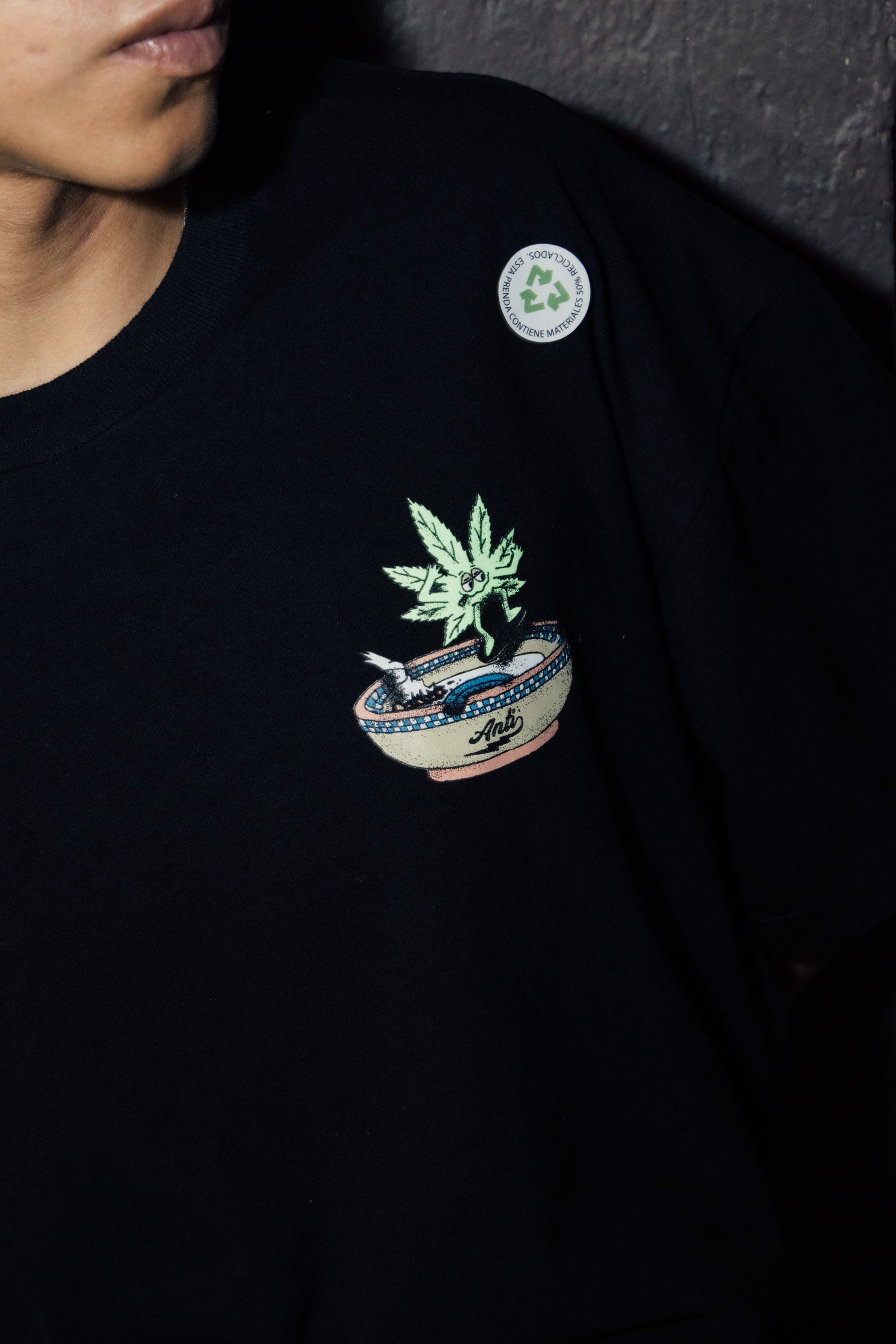 Playera Tour Black