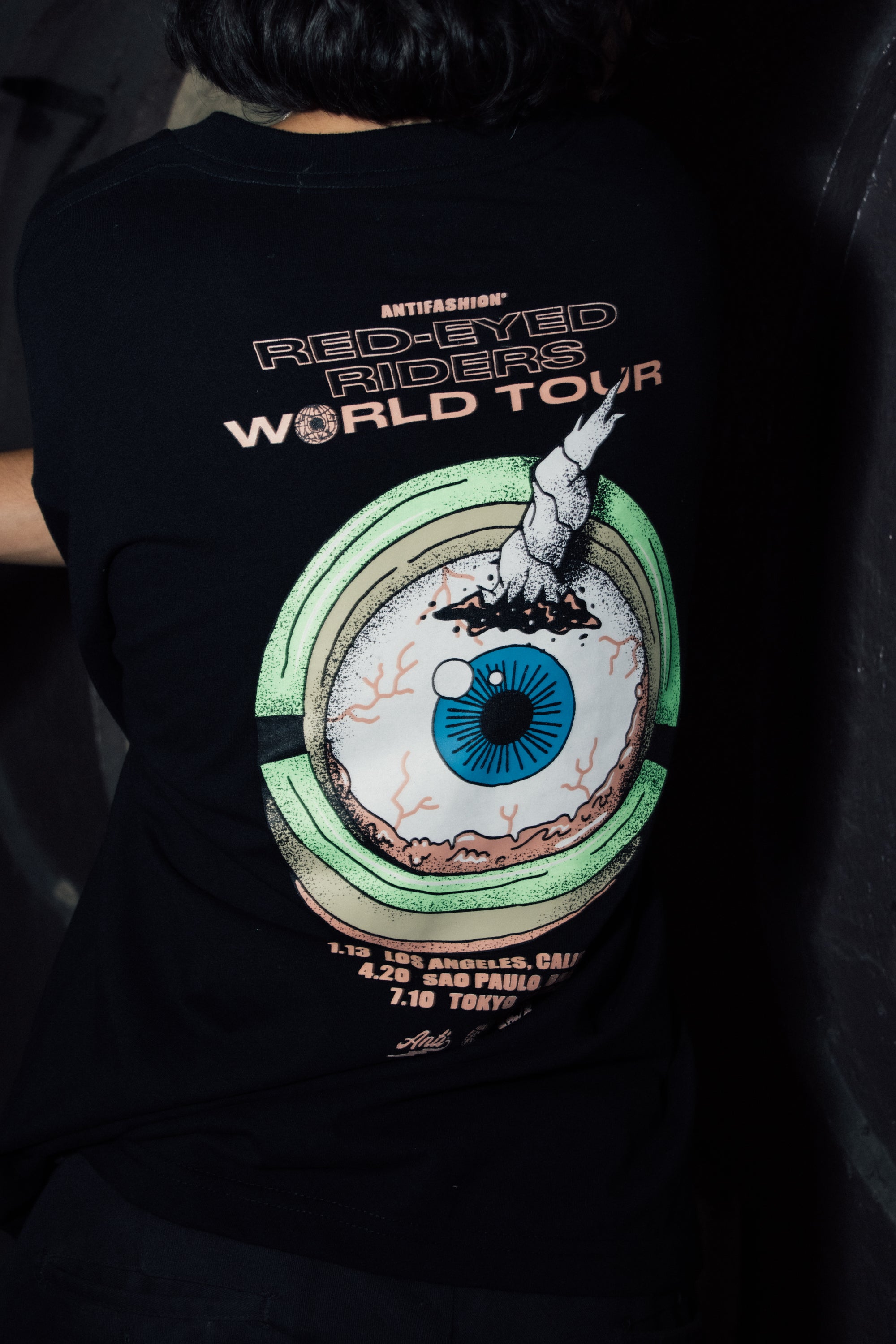 Playera Tour Black