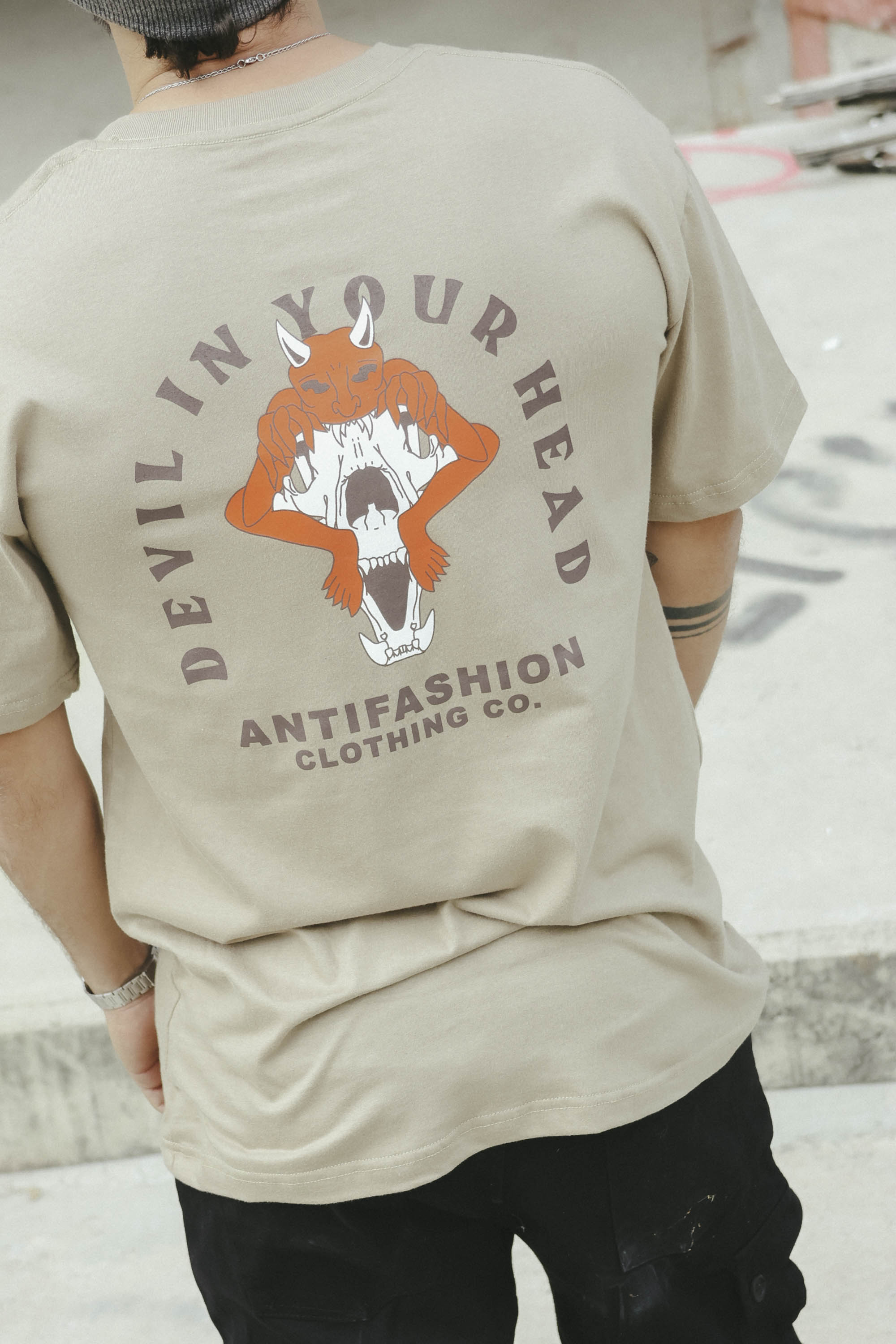 Playera Devil in Your Head