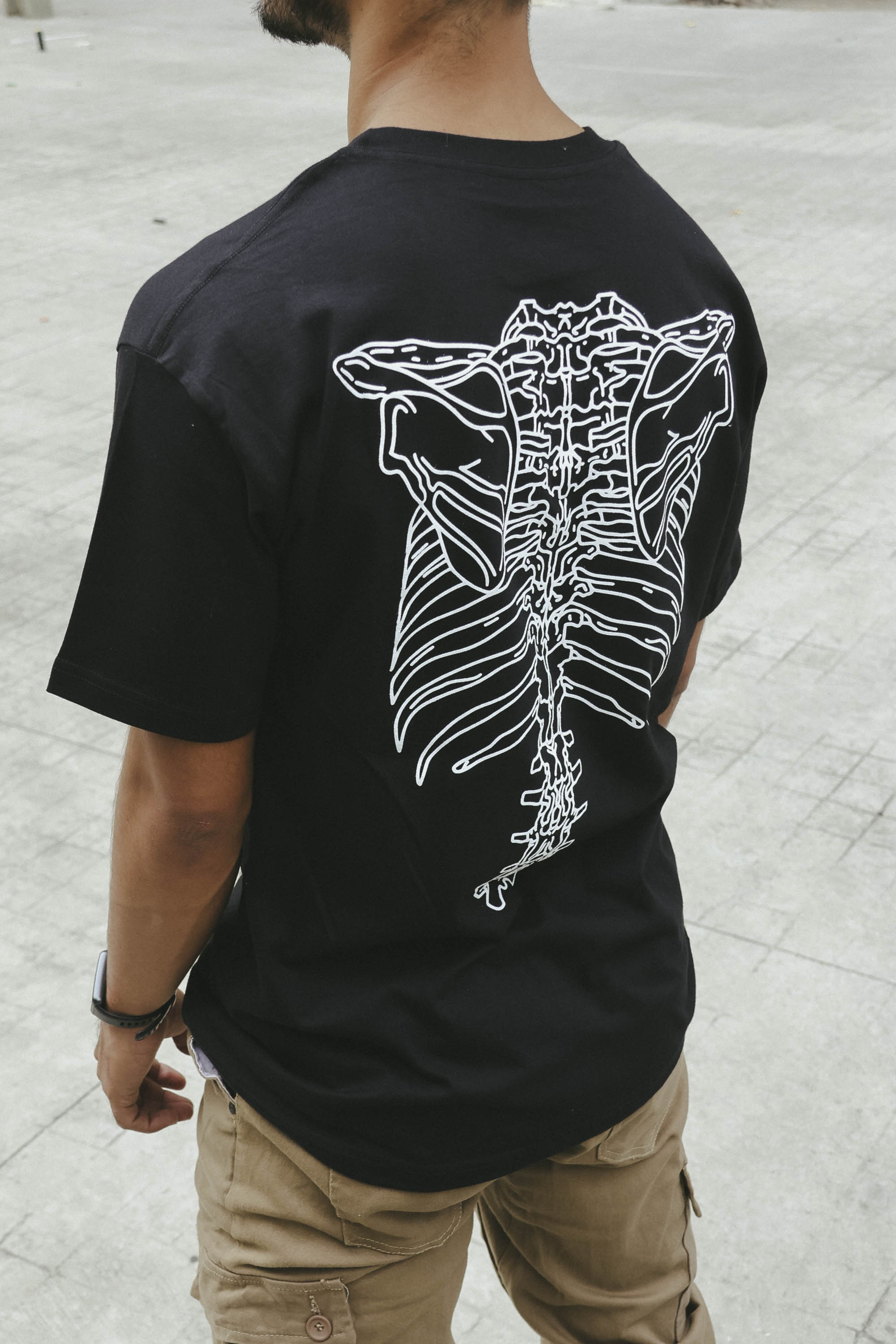Playera Bones