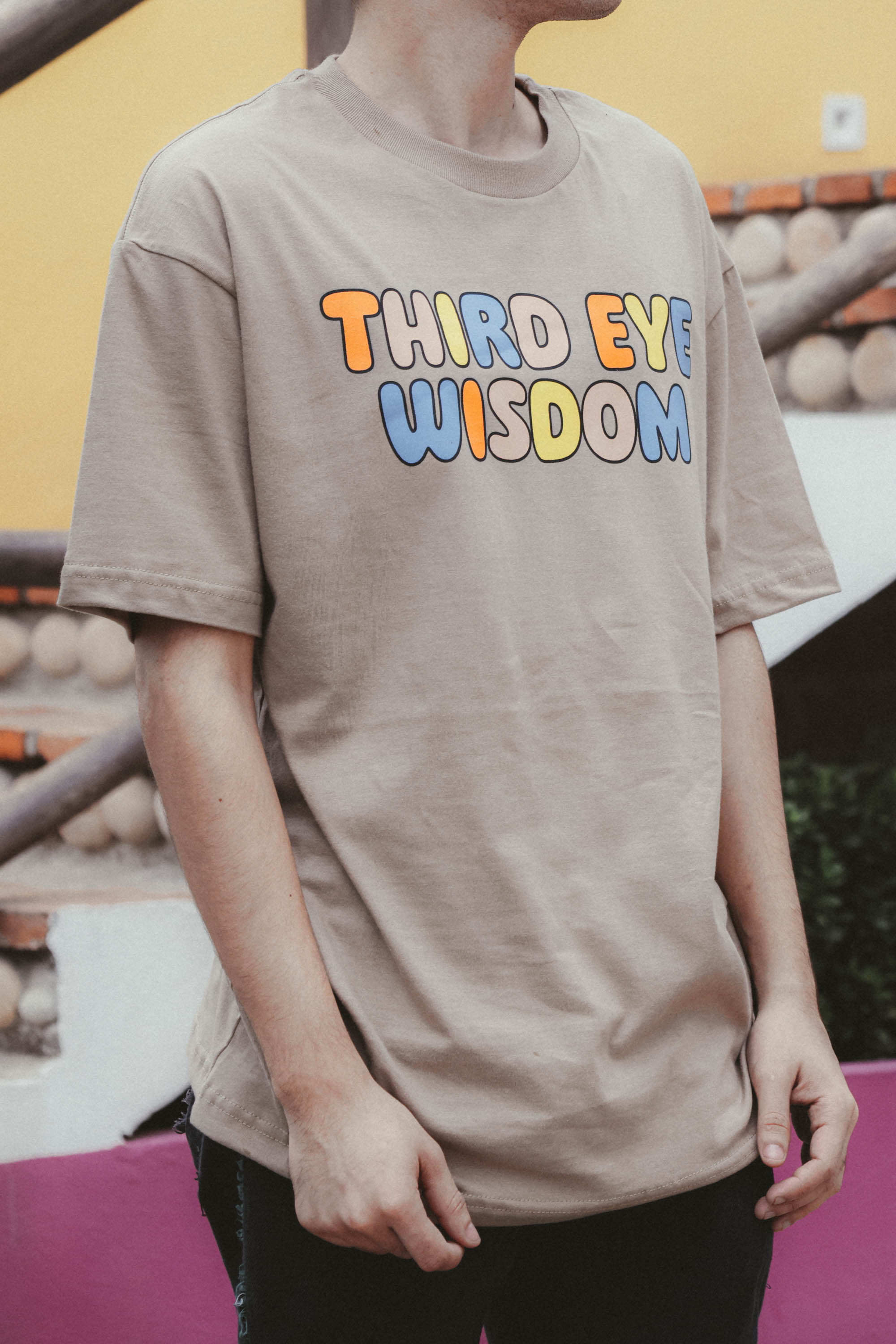 Playera Third Eye kaki