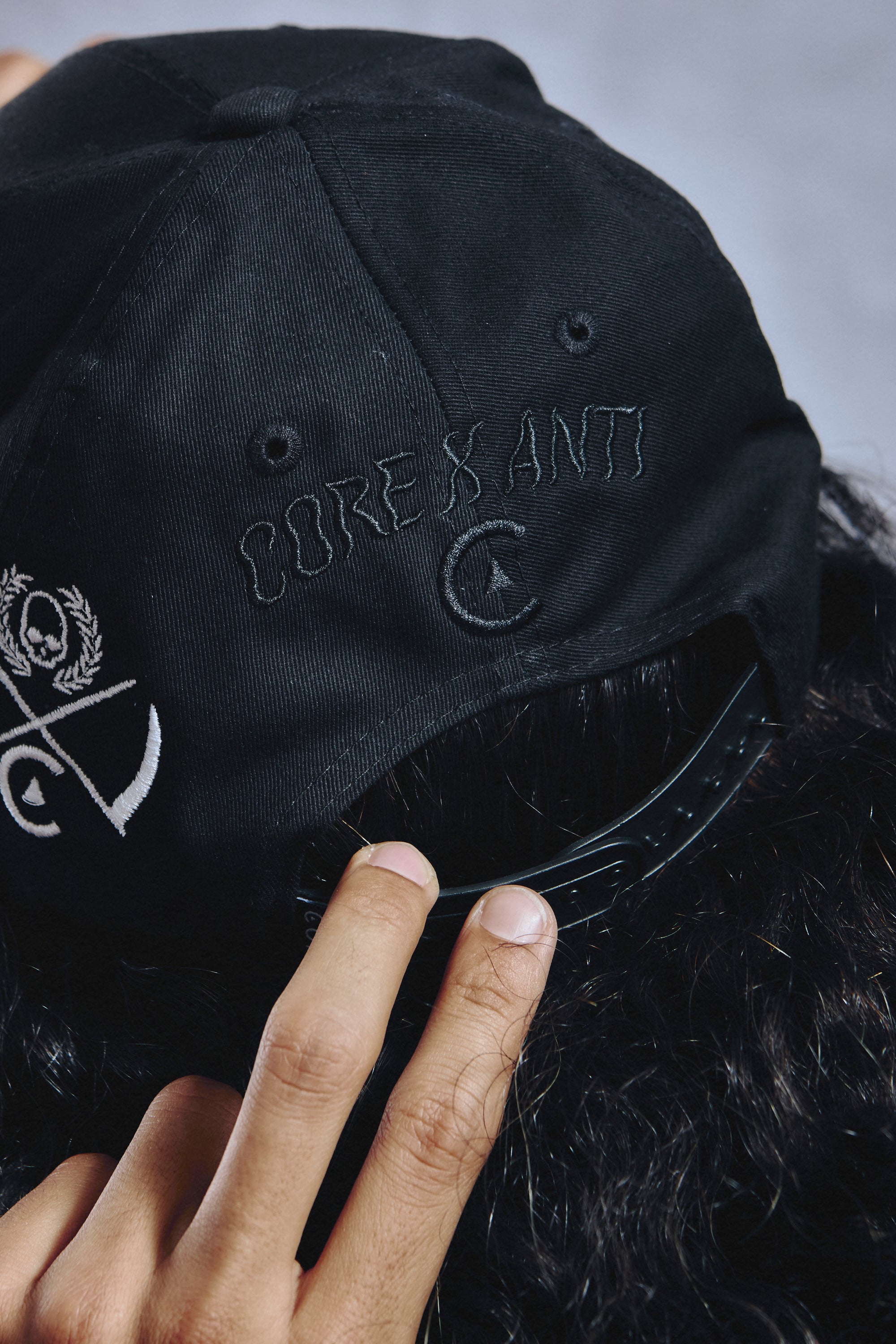 Gorra Anti x Core
