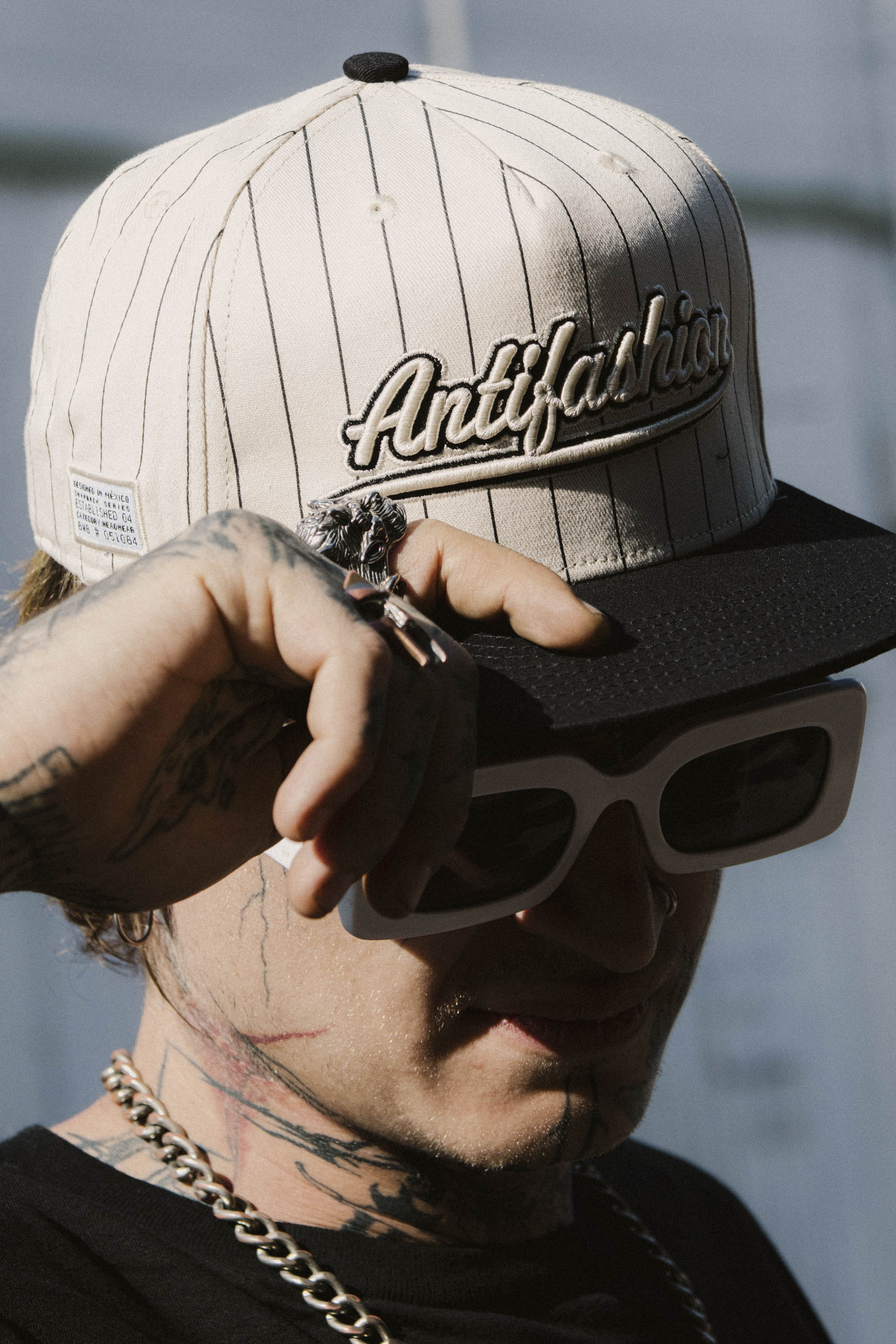 Gorra Baseball Hueso/Black