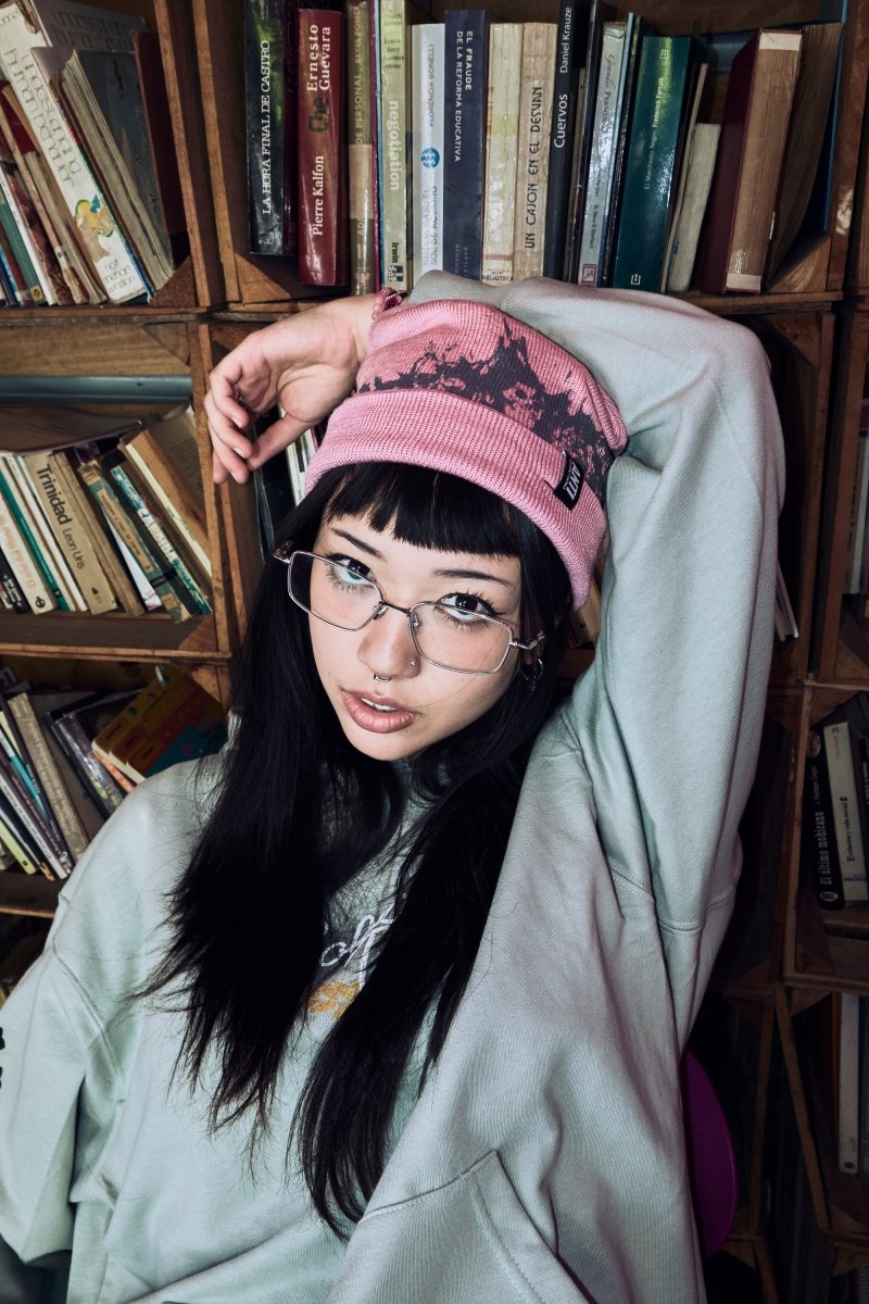 Beanie Flames Pink - ANTIFASHION