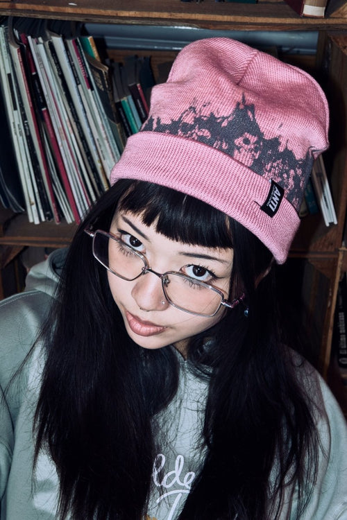 Beanie Flames Pink - ANTIFASHION