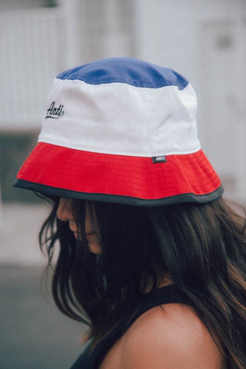 Bucket Tom - ANTIFASHION