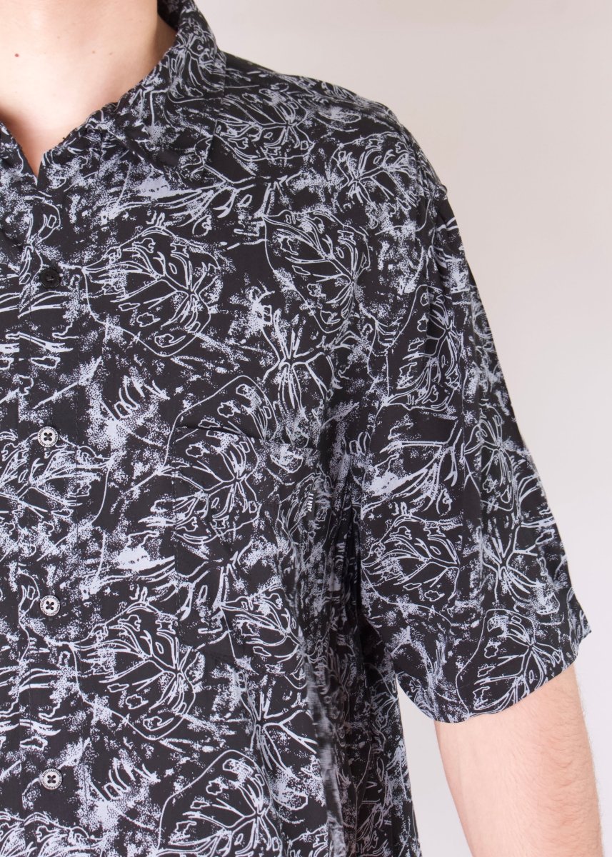 Camisa Hojas Gris - ANTIFASHION