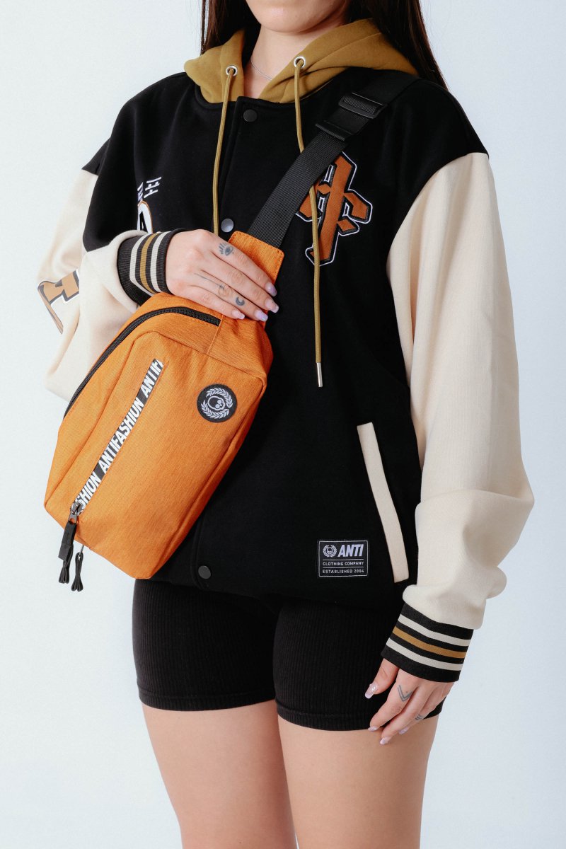 Cangurera Anti Lisa Mostaza - ANTIFASHION