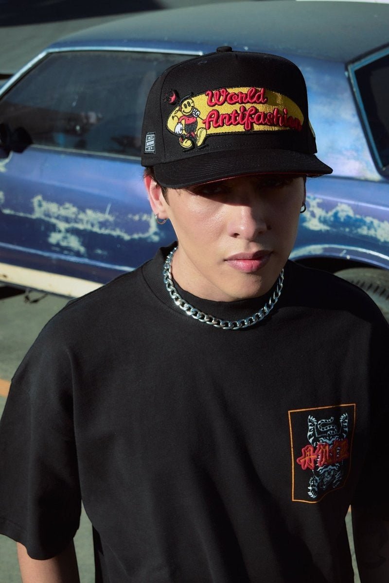 Gorra World - ANTIFASHION