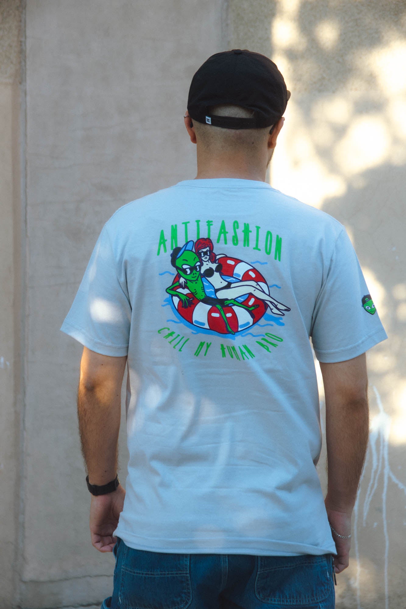 Playera Alien Gris