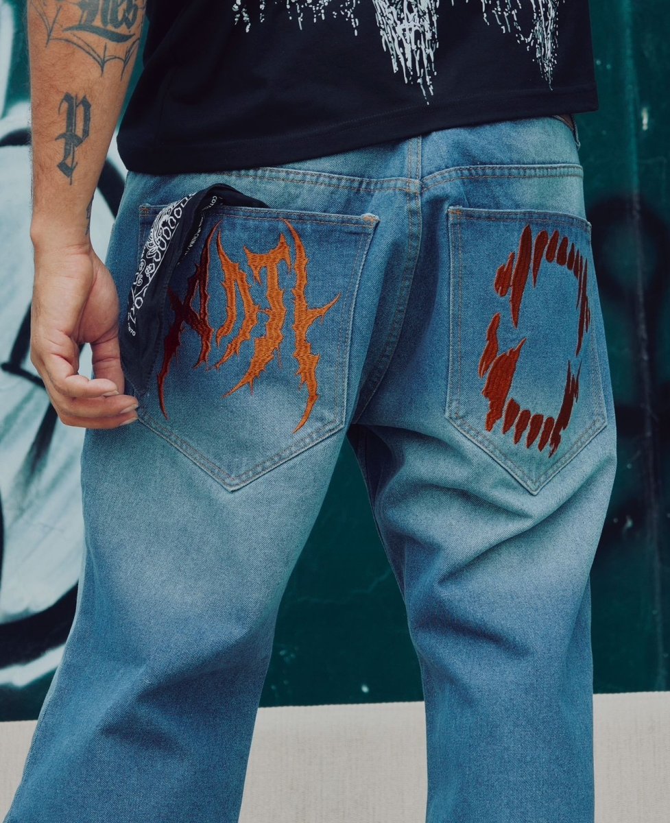 Jeans Bordados Navy Bite - ANTIFASHION