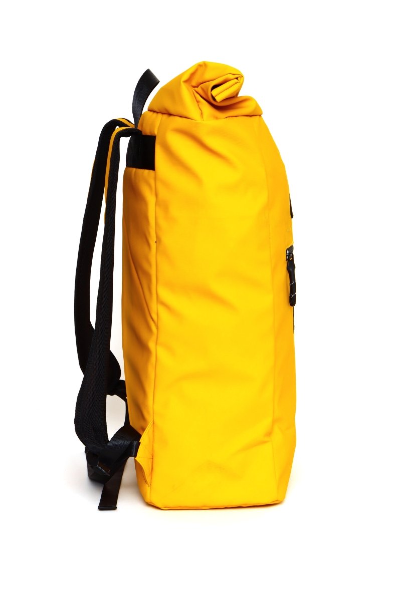 Mochila Camping Impermeable Yellow - ANTIFASHION