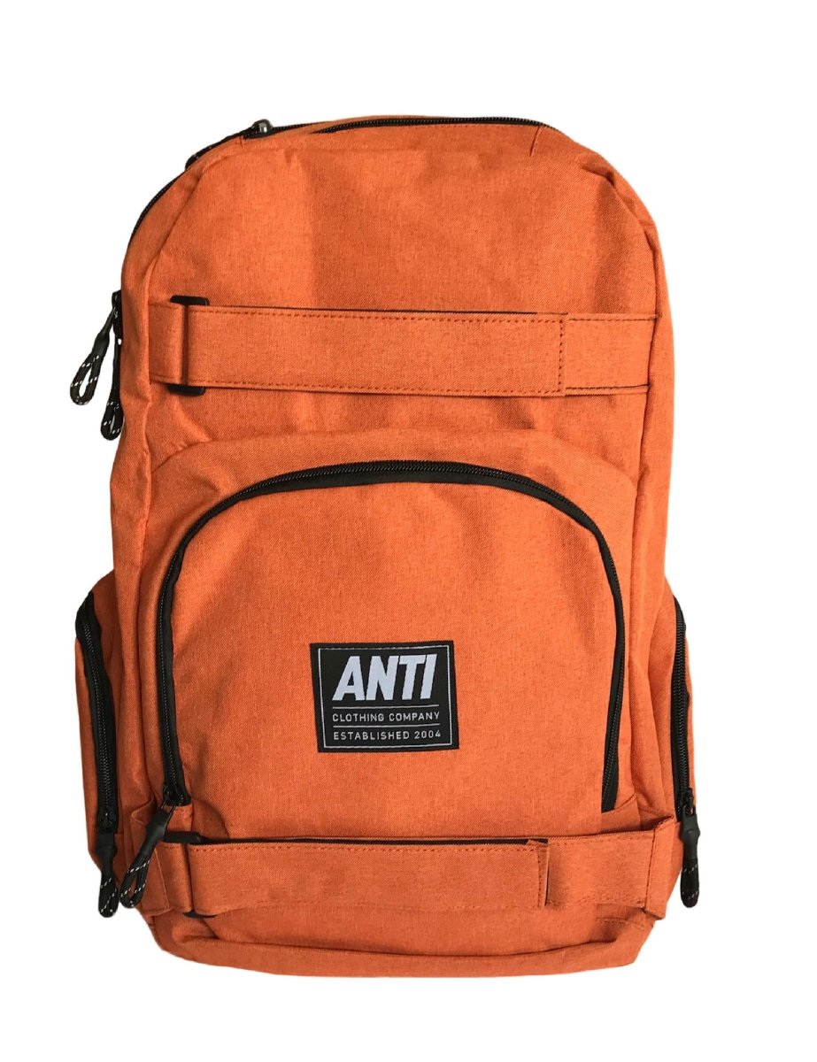 Mochila Essential Naranja - ANTIFASHION