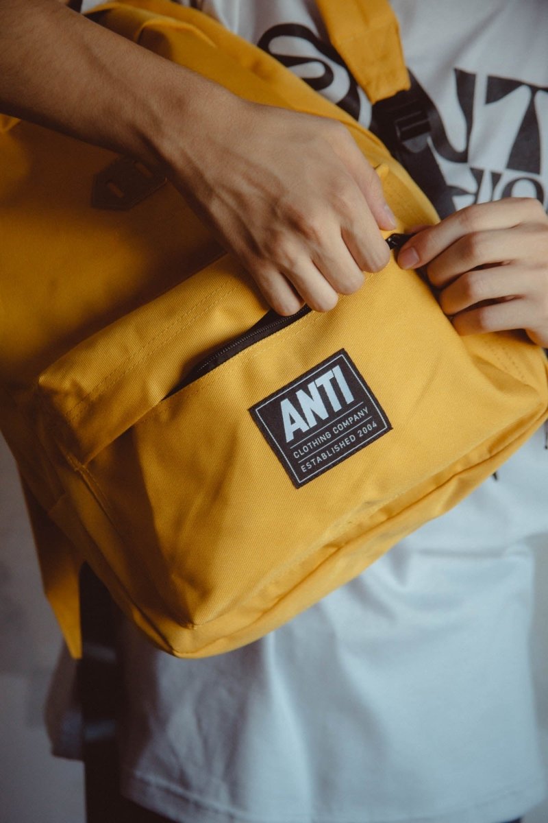 Mochila Mostaza - ANTIFASHION