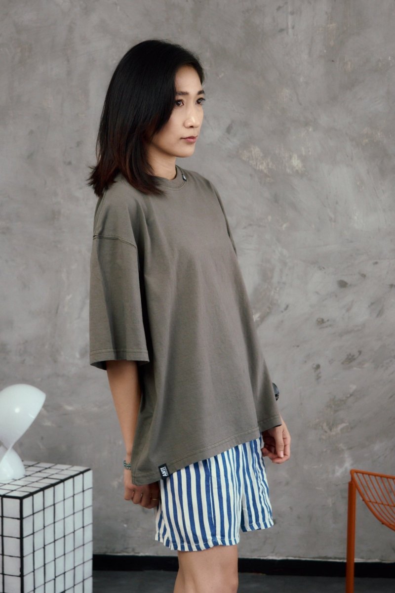 Playera Boxy Verde Militar - ANTIFASHION