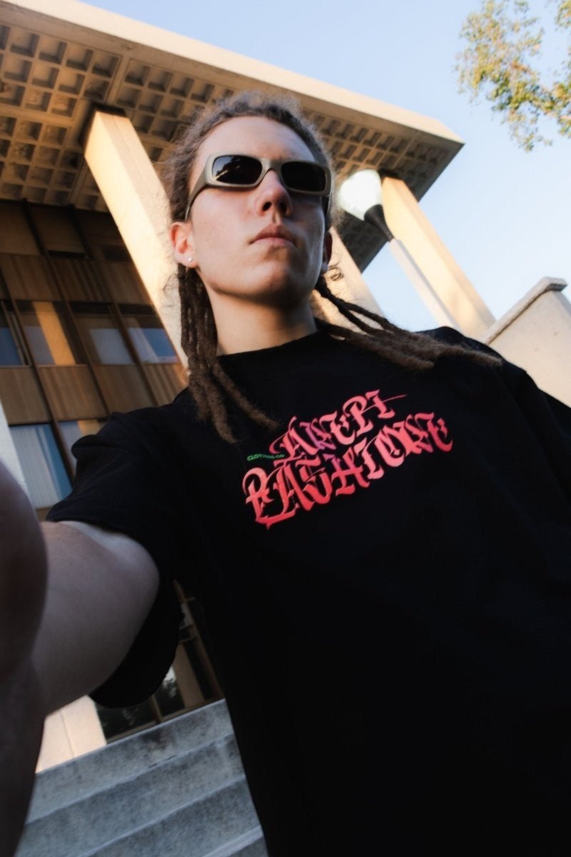 Playera Heavy Duty Oni Mask Black - ANTIFASHION
