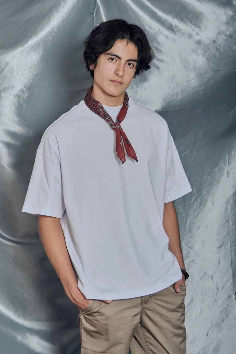 Playera Oversize Dravus White - ANTIFASHION