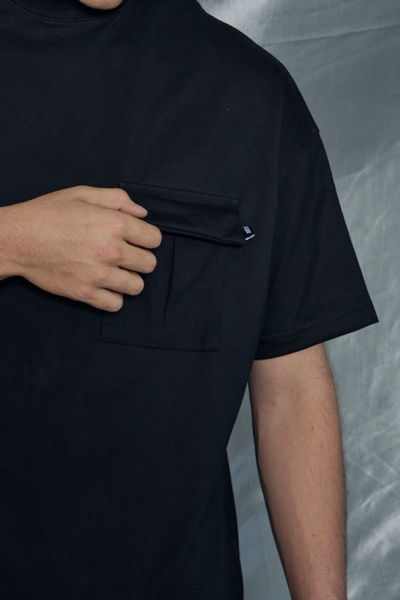 Playera Oversize Hard Black - ANTIFASHION
