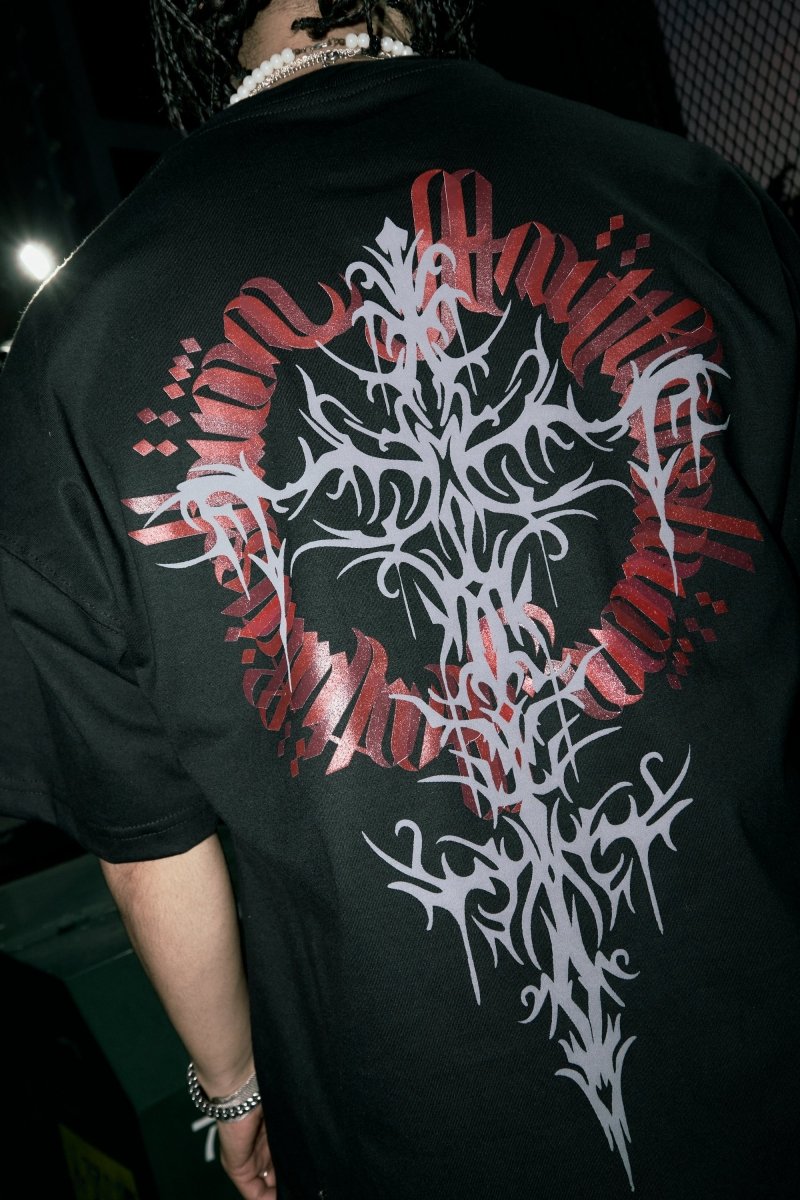 Playera Prime Gothic Cruss Black - ANTIFASHION