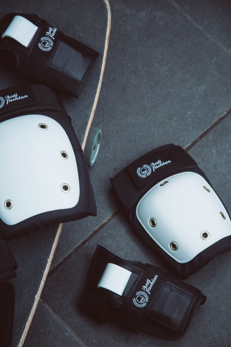 Protecciones Black&White - ANTIFASHION