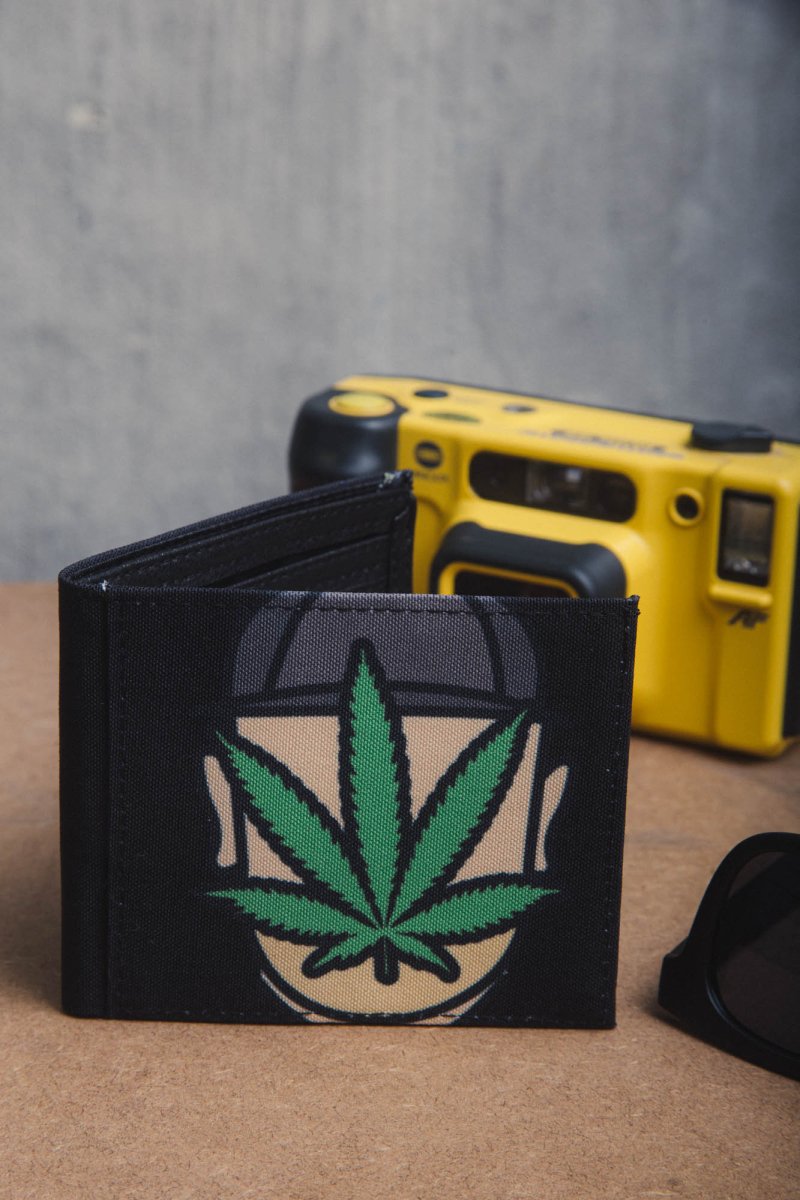 Cartera weed man - ANTIFASHION